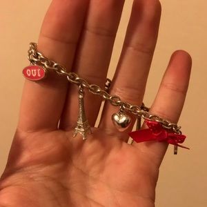Charm bracelet